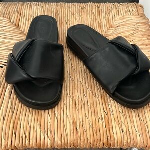 Women's Black Bellamy Slide Sandal